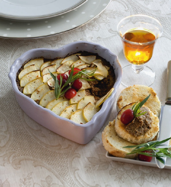 Иллюстрация к книге — Рождественский стол. Самые вкусные угощения. Кулинарные рецепты [i_025.jpg]