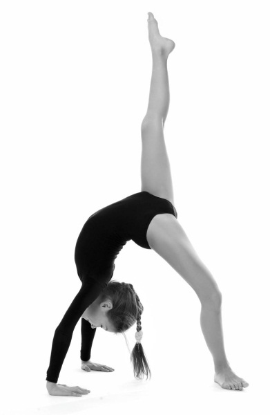 Иллюстрация к книге — Йога для детей. 100 лучших упражнений для укрепления здоровья [Autogen_eBook_id175.jpg]