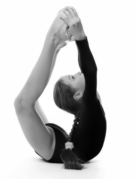 Иллюстрация к книге — Йога для детей. 100 лучших упражнений для укрепления здоровья [Autogen_eBook_id183.jpg]