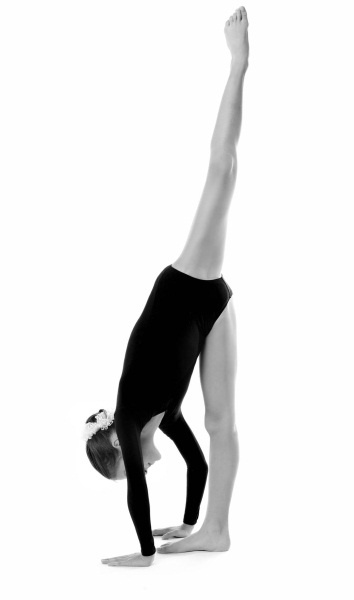 Иллюстрация к книге — Йога для детей. 100 лучших упражнений для укрепления здоровья [Autogen_eBook_id54.jpg]