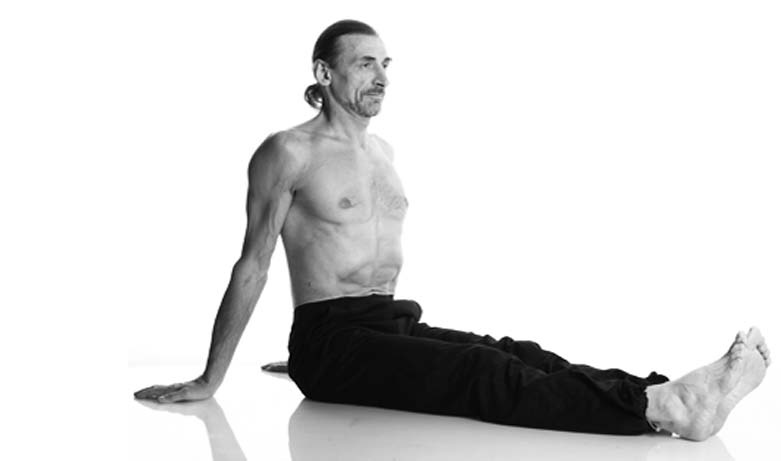 Иллюстрация к книге — Йога. Лучшие упражнения для каждого лунного дня. Сила Луны для здоровья и удачи [i_048.jpg]