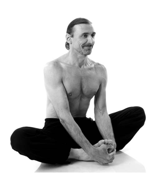 Иллюстрация к книге — Йога. Лучшие упражнения для каждого лунного дня. Сила Луны для здоровья и удачи [i_104.jpg]