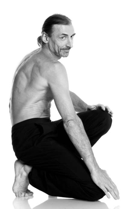 Иллюстрация к книге — Йога. Лучшие упражнения для каждого лунного дня. Сила Луны для здоровья и удачи [i_312.jpg]