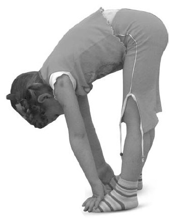 Иллюстрация к книге — Детская оздоровительная йога [i_109.jpg]