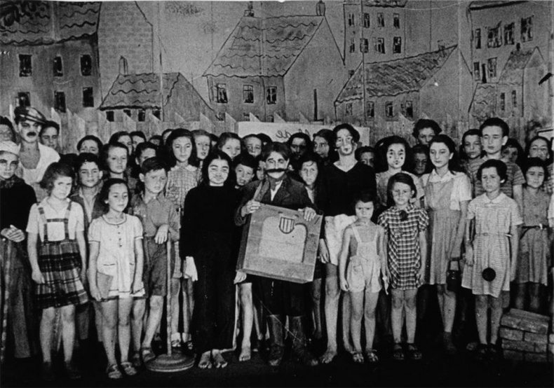 Иллюстрация к книге — Фридл [b00004875.jpg]