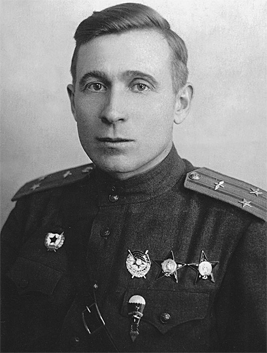 Иллюстрация к книге — Люди былой империи (сборник) [i_012.jpg]