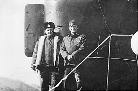 Иллюстрация к книге — Люди былой империи (сборник) [i_093.jpg]