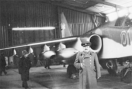 Иллюстрация к книге — Люди былой империи (сборник) [i_129.jpg]