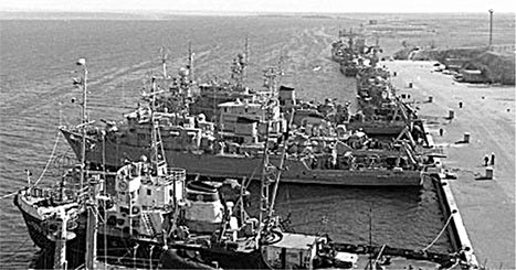 Иллюстрация к книге — Люди былой империи (сборник) [i_145.jpg]