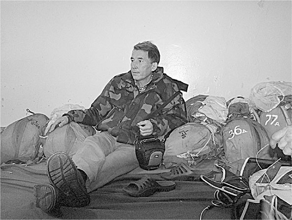 Иллюстрация к книге — Люди былой империи (сборник) [i_161.jpg]