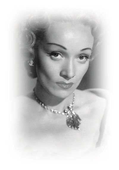 Иллюстрация к книге — Марлен Дитрих [i_079.jpg]