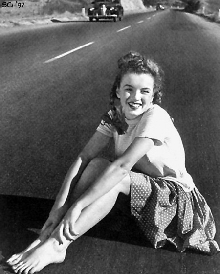 Иллюстрация к книге — Мэрилин Монро [Autogen_eBook_id21.jpg]