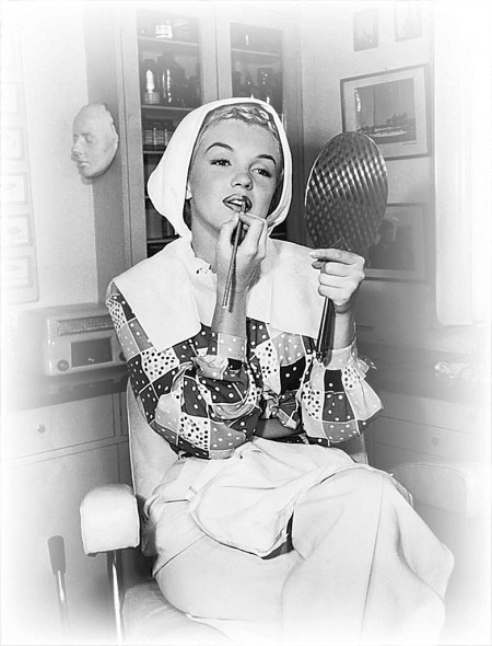 Иллюстрация к книге — Мэрилин Монро [Autogen_eBook_id49.jpg]