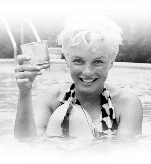 Иллюстрация к книге — Мэрилин Монро [Autogen_eBook_id55.jpg]