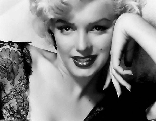 Иллюстрация к книге — Мэрилин Монро [Autogen_eBook_id81.jpg]