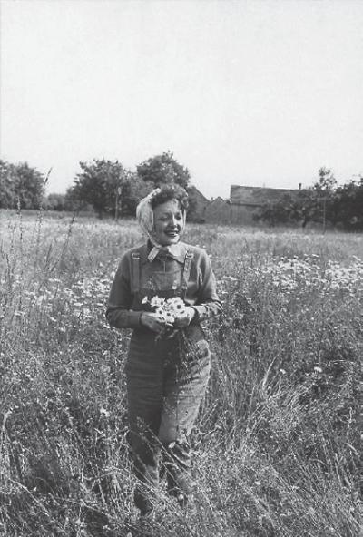 Иллюстрация к книге — Эдит Пиаф [_76.jpg]