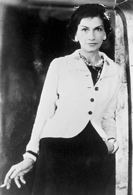 Иллюстрация к книге — Коко Шанель [i_012.jpg]