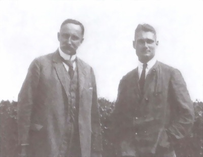 Иллюстрация к книге — Сумрачный гений III рейха. Карл Хаусхофер. Человек, стоявший за Гитлером [i_018.jpg]