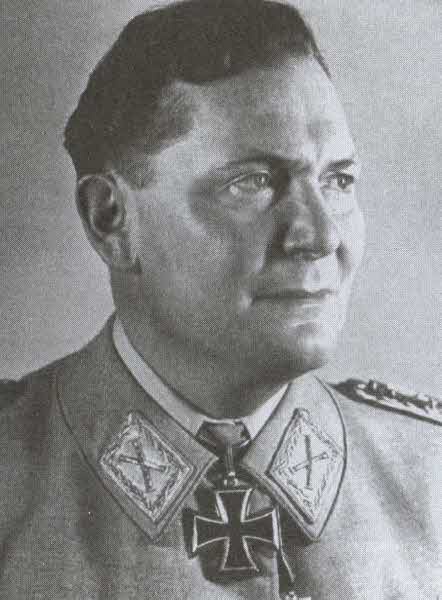 Иллюстрация к книге — Загадочная экспедиция. Что искали немцы в Антарктиде? [i_041.jpg]