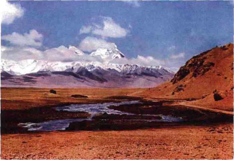 Иллюстрация к книге — Тибетская экспедиция СС. Правда о тайном немецком проекте [i_016.jpg]