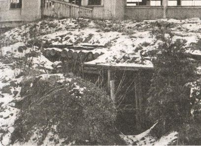 Иллюстрация к книге — Последняя крепость Рейха [i_042.jpg]