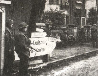 Иллюстрация к книге — Последняя надежда Гитлера [i_004.jpg]