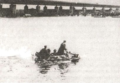 Иллюстрация к книге — Последняя надежда Гитлера [i_078.jpg]