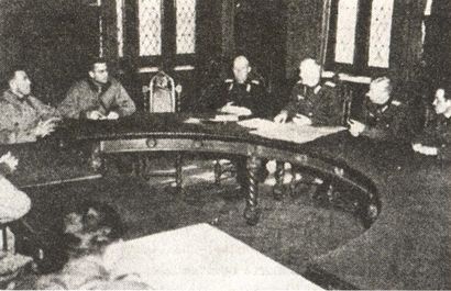 Иллюстрация к книге — Последняя надежда Гитлера [i_081.jpg]