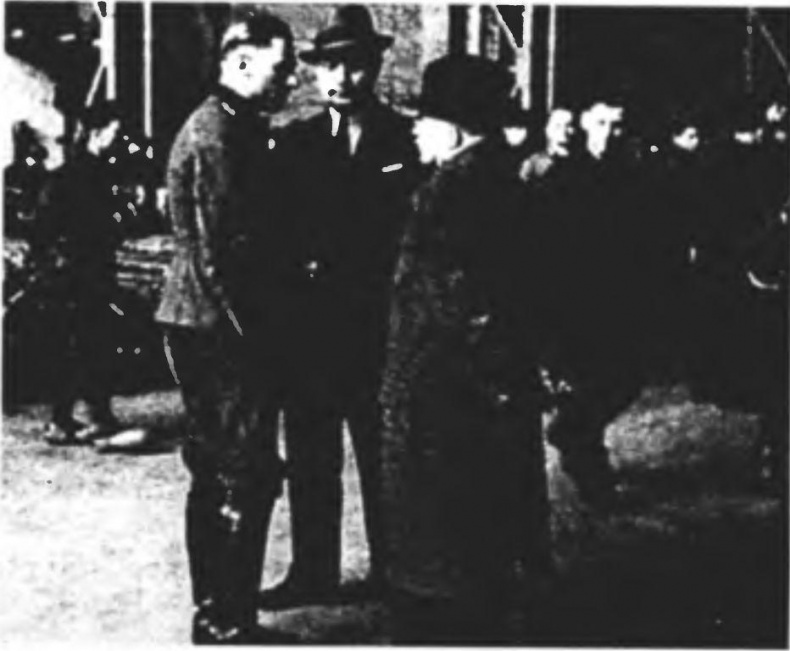 Иллюстрация к книге — Танковый ас №1 Михаэль Виттманн [img_121.jpg]