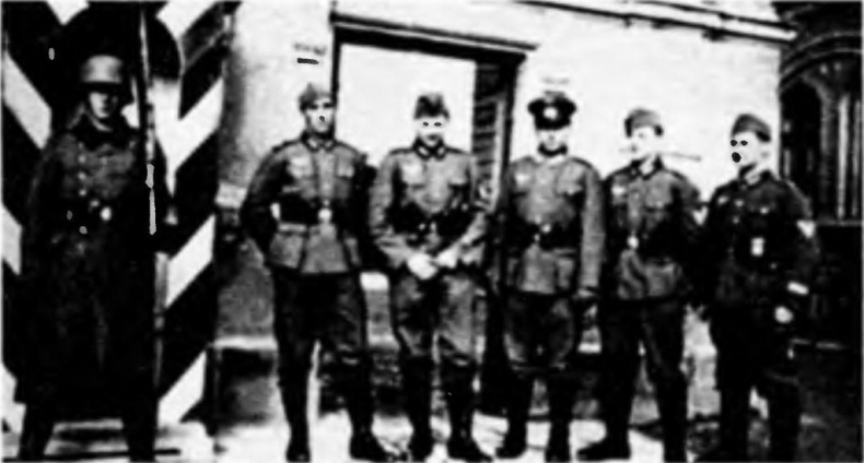 Иллюстрация к книге — Танковый ас №1 Михаэль Виттманн [img_13.jpg]