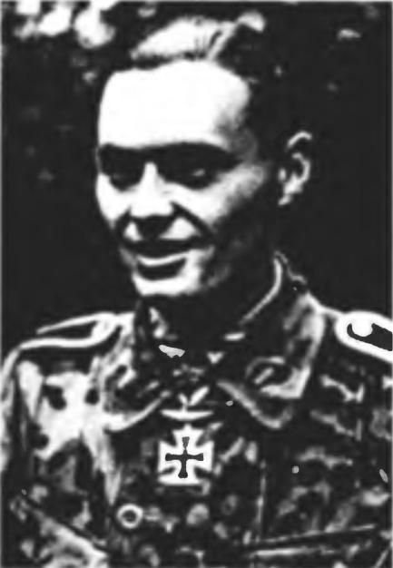 Иллюстрация к книге — Танковый ас №1 Михаэль Виттманн [img_45.jpg]