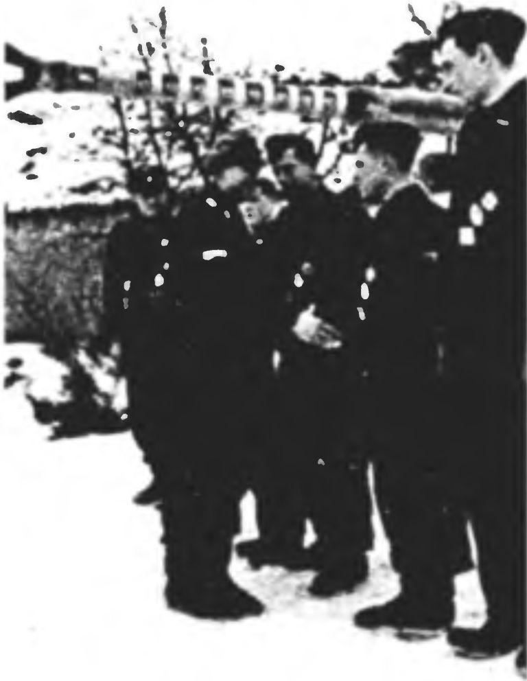 Иллюстрация к книге — Танковый ас №1 Михаэль Виттманн [img_78.jpg]