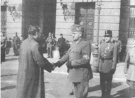 Иллюстрация к книге — 100 дней в кровавом аду. Будапешт - "дунайский Сталинград"? [i_028.jpg]