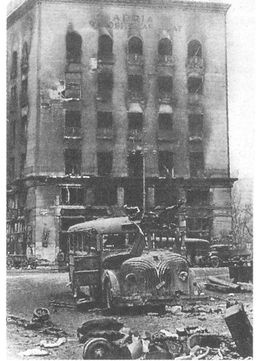 Иллюстрация к книге — 100 дней в кровавом аду. Будапешт - "дунайский Сталинград"? [i_117.jpg]