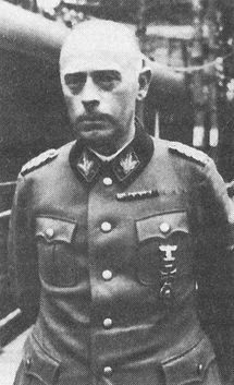 Иллюстрация к книге — Последнее наступление Гитлера. Разгром танковой элиты Рейха [i_016.jpg]