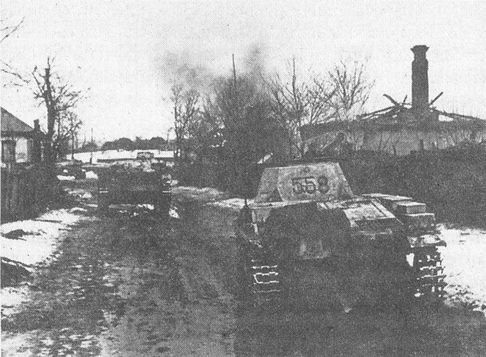 Иллюстрация к книге — Последнее наступление Гитлера. Разгром танковой элиты Рейха [i_053.jpg]