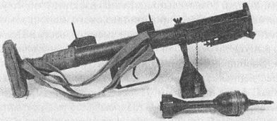 Иллюстрация к книге — "Фаустники" в бою [i_025.jpg]