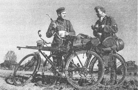 Иллюстрация к книге — "Фаустники" в бою [i_078.jpg]