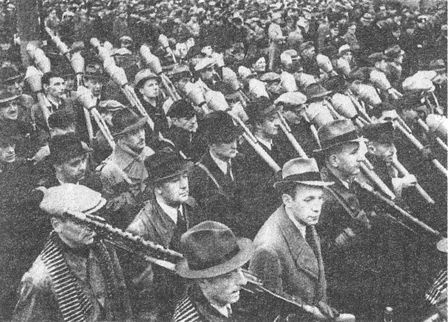 Иллюстрация к книге — "Фаустники" в бою [i_097.jpg]