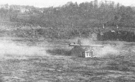 Иллюстрация к книге — "Фаустники" в бою [i_107.jpg]