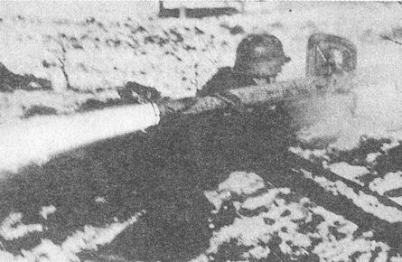 Иллюстрация к книге — "Фаустники" в бою [i_145.jpg]