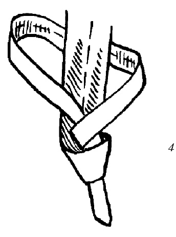 Иллюстрация к книге — Шарфик, платочек, парео. Как красиво и модно повязать [i_088.jpg]