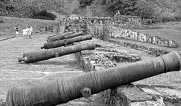 Иллюстрация к книге — 100 великих пиратов [_56.jpg]