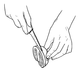 Иллюстрация к книге — Оригинальные украшения из овощей и фруктов [i_051.jpg]