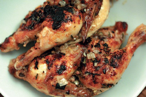 Иллюстрация к книге — Запекаем в глиняных горшочках, в духовке и микроволновке [i_006.jpg]