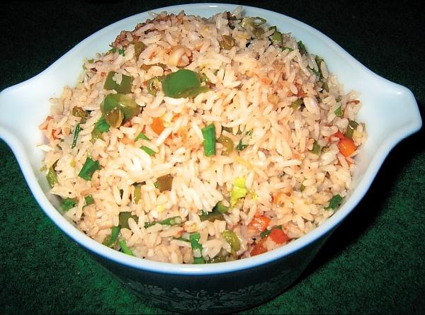 Иллюстрация к книге — Блюда в глиняных горшочках [i_016.jpg]