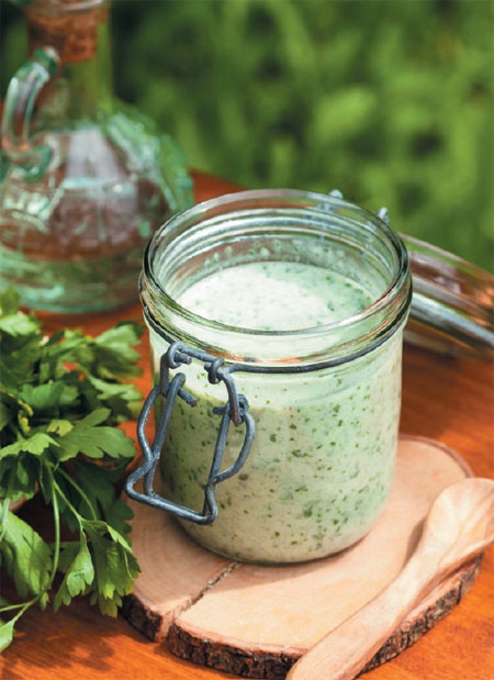 Иллюстрация к книге — Домашние соусы. Кетчуп, аджика и другие [i_011.jpg]