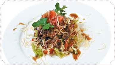 Иллюстрация к книге — Холодные и теплые салаты. Мясные, рыбные, овощные, корейские, постные + 50 салатных заправок [i_020.jpg]