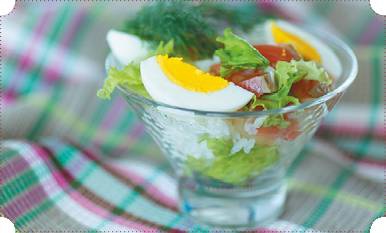 Иллюстрация к книге — Холодные и теплые салаты. Мясные, рыбные, овощные, корейские, постные + 50 салатных заправок [i_050.jpg]