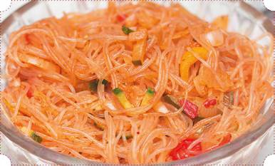 Иллюстрация к книге — Холодные и теплые салаты. Мясные, рыбные, овощные, корейские, постные + 50 салатных заправок [i_067.jpg]